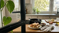 Robię je w 15 minut i smakują jak z budki: chrupiące rurki z lawasza z mięsem